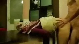 ღრმა აღება და სრული ტრაკი კახპა არ სახლში